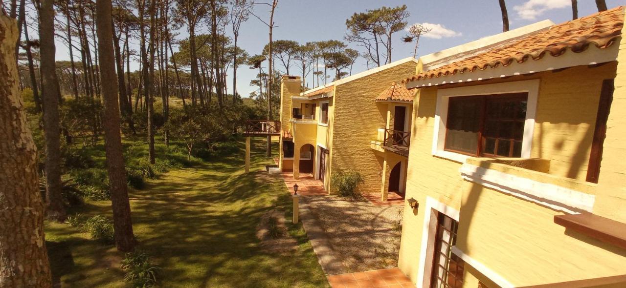 Pino Dorado Aparthotel Manantiales Luaran gambar
