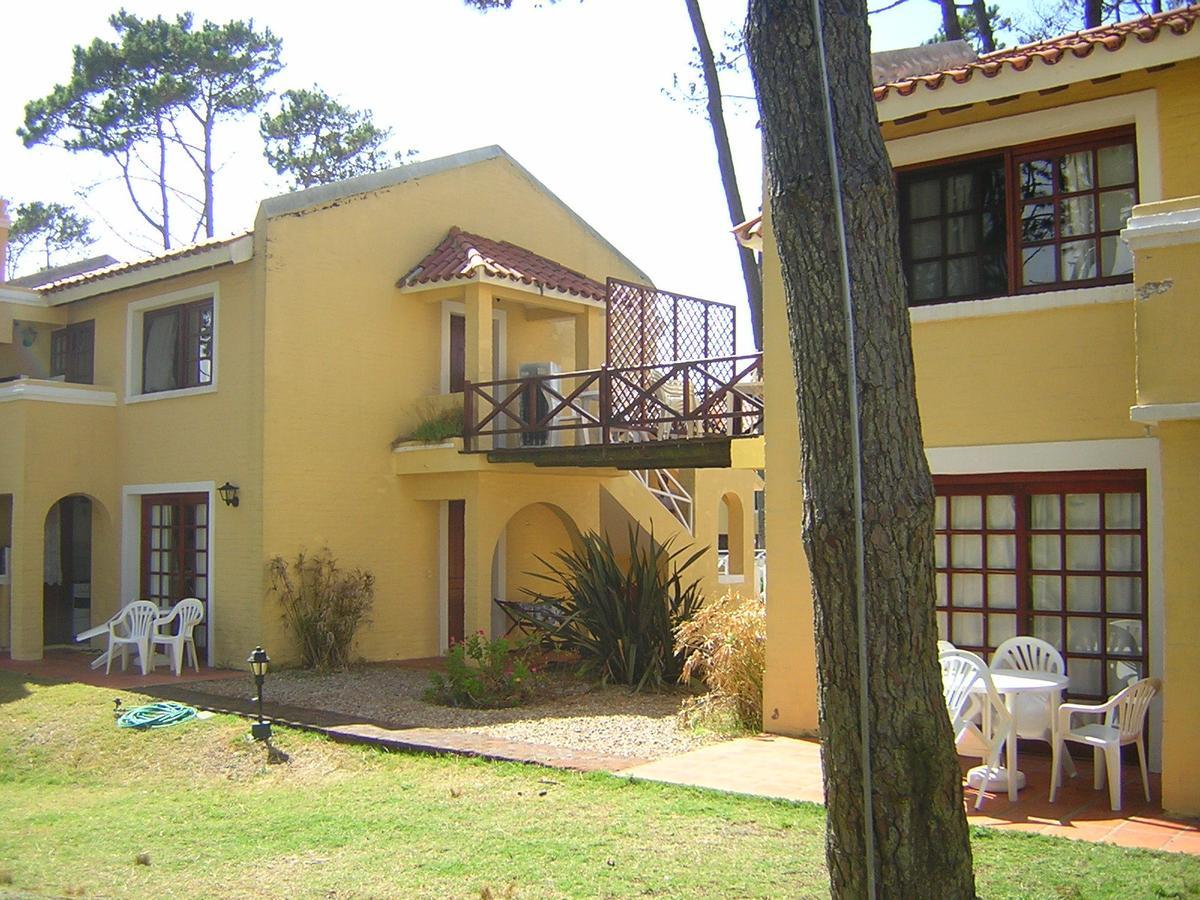 Pino Dorado Aparthotel Manantiales Luaran gambar